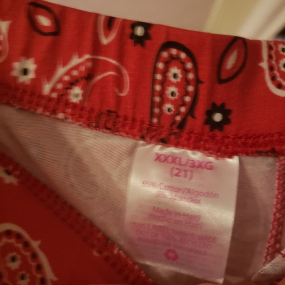 💙 BUNDLE Plus size cropped leggings - Picture 3 of 10